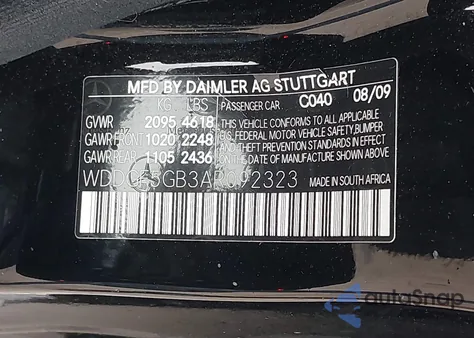 2010 Mercedes-Benz C 350 Sport z USA, uszkodzony, nr VIN WDDGF5GB3AR092323